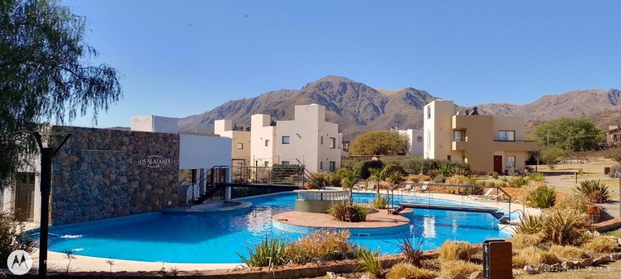 Apart Hotel Los Alazanes Capilla del Monte Εξωτερικό φωτογραφία
